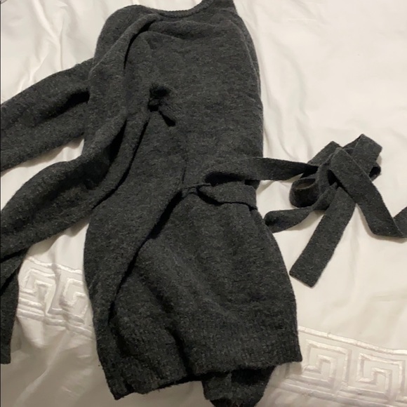 Banana Republic Grey Cardigan w/ Belt - Picture 3 of 3